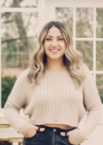 Brittney, One of your sugarist/ spray technician  at  the Bronzing &amp; Sugaring Studio! She has been a licensed cosmetologist for 10 years and has been sugaring for over two years.